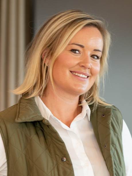 Julia Sjöstrand