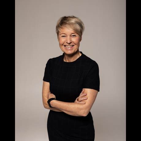 Nanette Brink